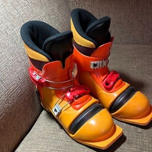 Garmont telemark ski boots